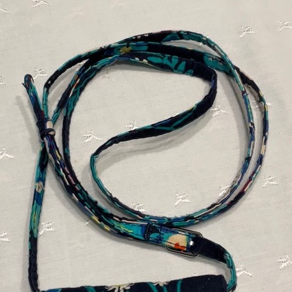 Vera Bradley Small Crossbody Bag - Picture 6 of 6